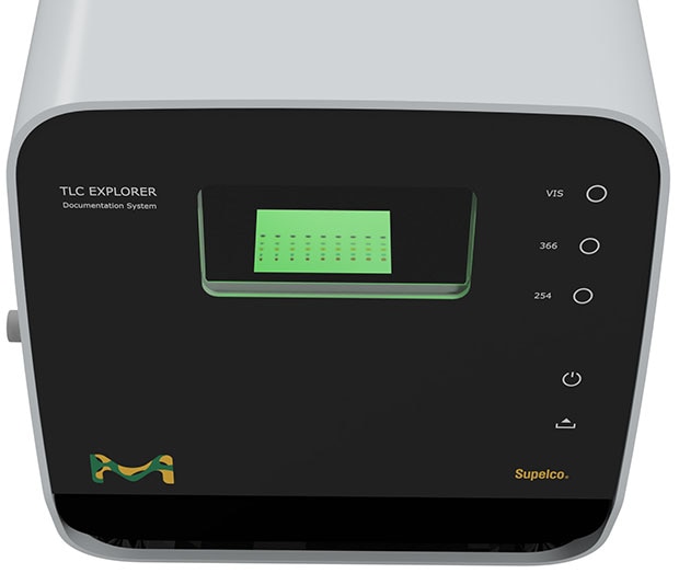 Open inspection window for safe visual check showing an illuminated plate under an excitation of UV 254 nm.