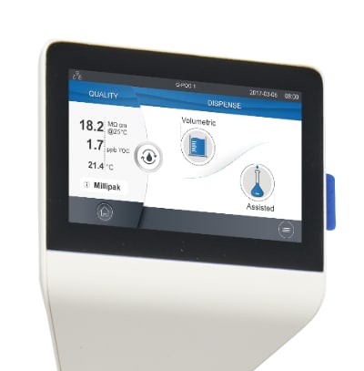 Screen of a Q-POD showing resistivity (18.2 MΩ cm), TOC (1.7 ppb), and temperature (21.4 °C) of ultrapure water 