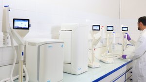 Milli-Q® IQ 7003/05/10/15 Ultrapure and Pure Water Purification Systems Produces ultrapure (Type 1) water and pure (Type 2) water with a production flow rate of 15 L/hr from tap water feed.