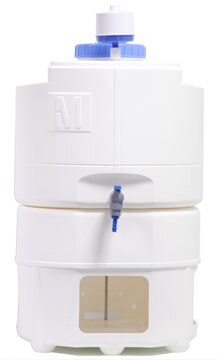 Storage Tank 30 L polyethylene storage tank, An optimally integrated storage solution for your pure (Type 2/3) water